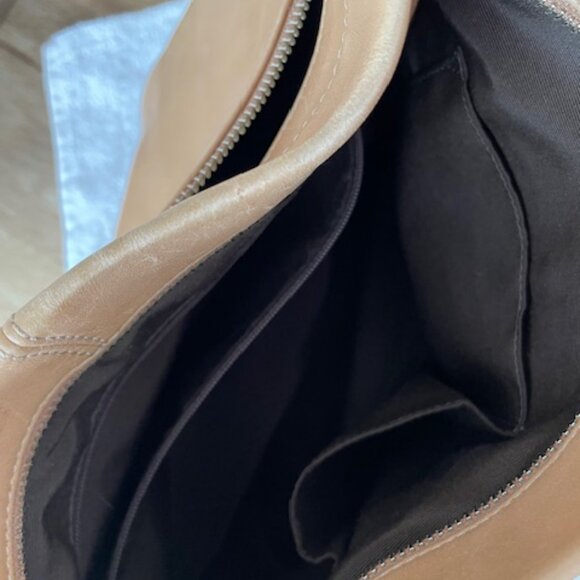 Coach Hobo Shoulder Handbag (Tan) # 15064 - Picture 2 of 7